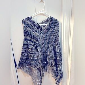 This would be nice to wear during a nice river walk stroll  or dinner gathering.